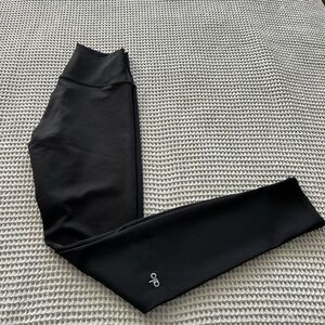 New Alo High-Waist Airlift Leggings